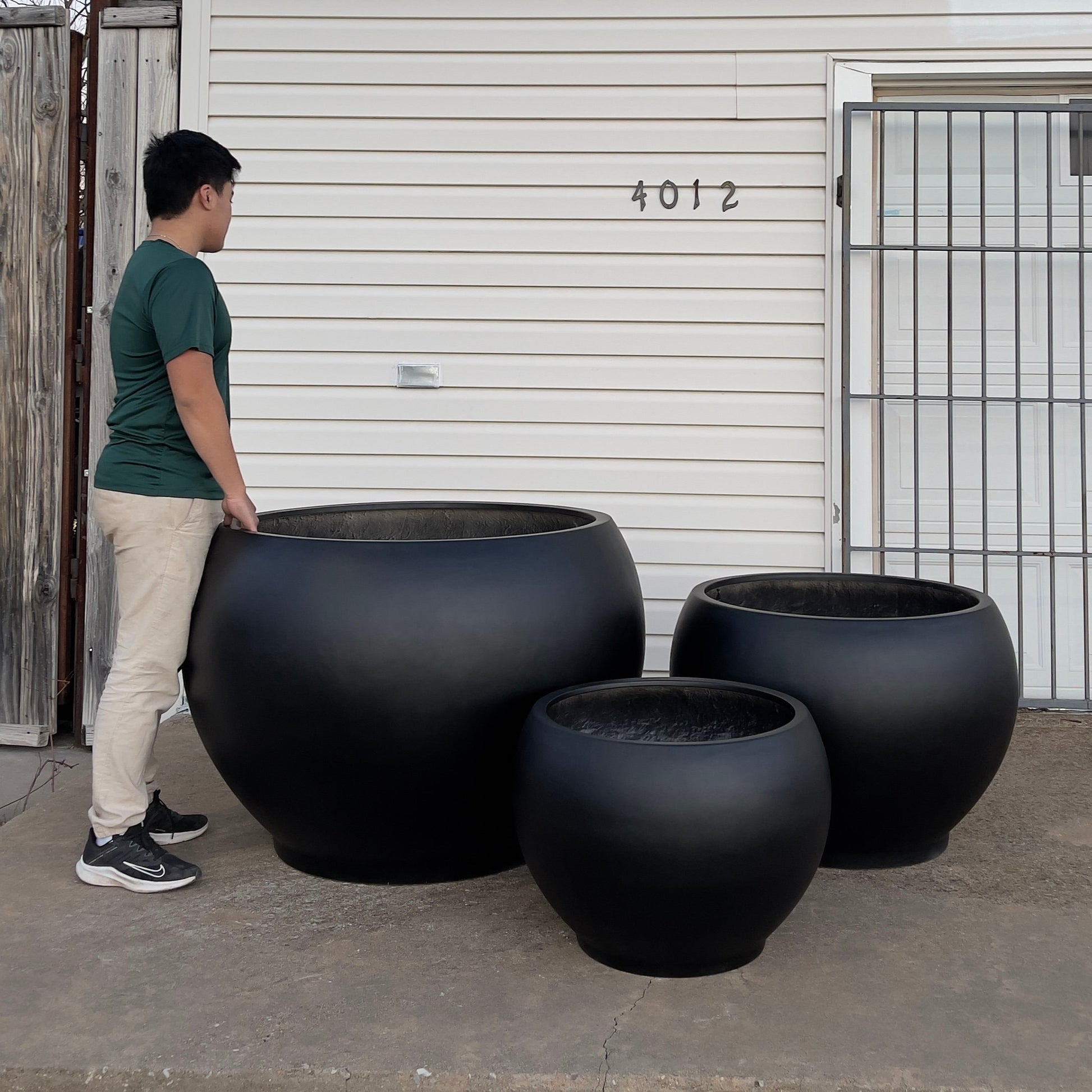 XXL Matte Black Fiberglass Planter: 25-43 Inch Round Garden Pot