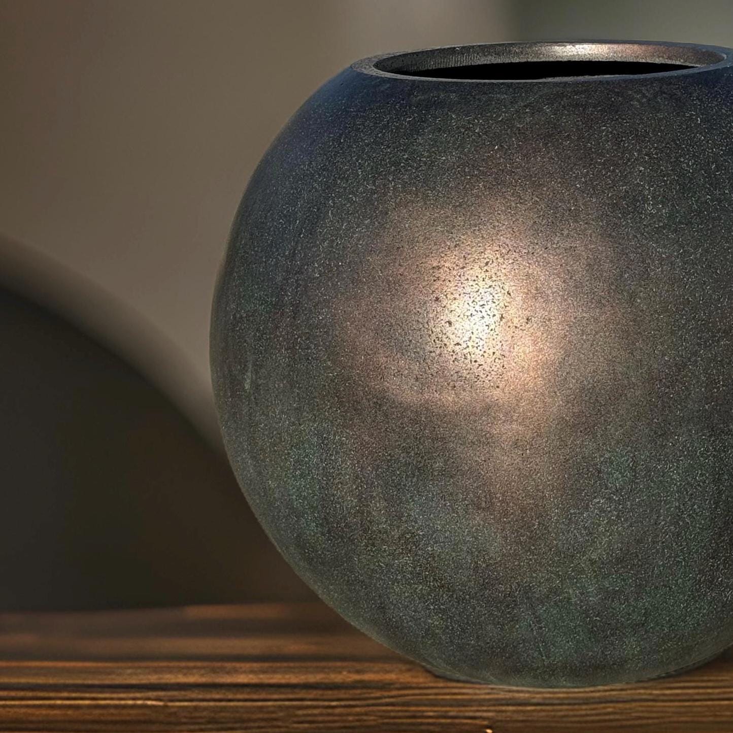 Rusty Copper Fiberglass Planter: Round Ball Shaped Garden Pot (20-25 Inches)