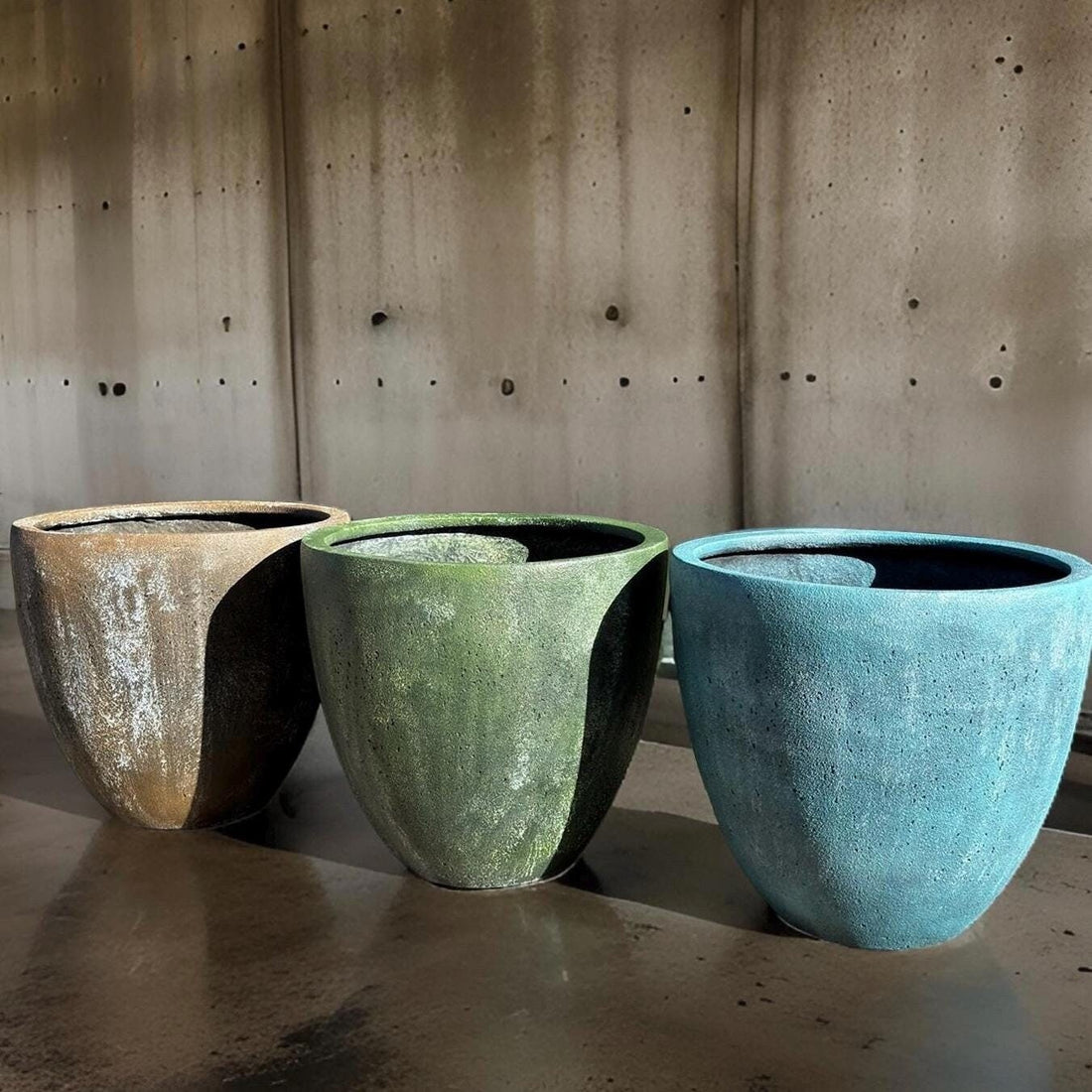 15" Round Fiberglass Planter: Modern Stone Finish, Indoor/Outdoor