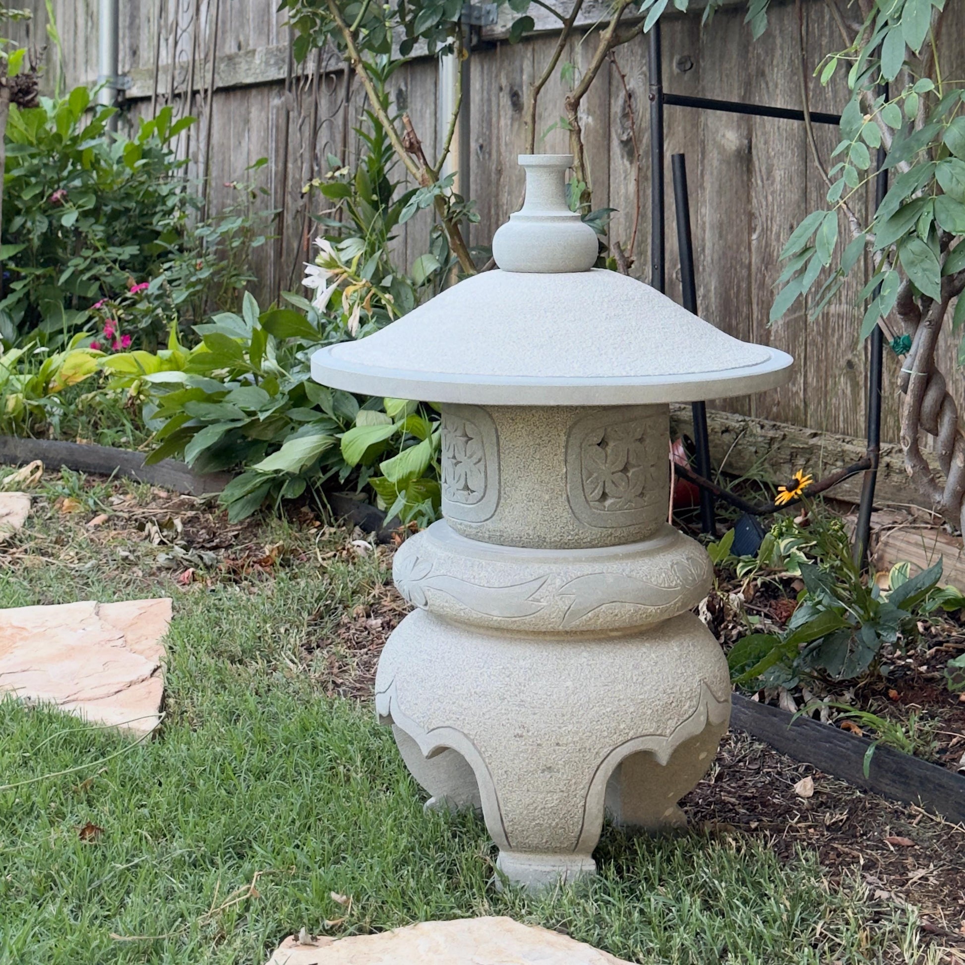 23 Inches Tall Hand-Carved Natural Granite Japanese Lantern, Round Lantern Outdoor Garden Decoration