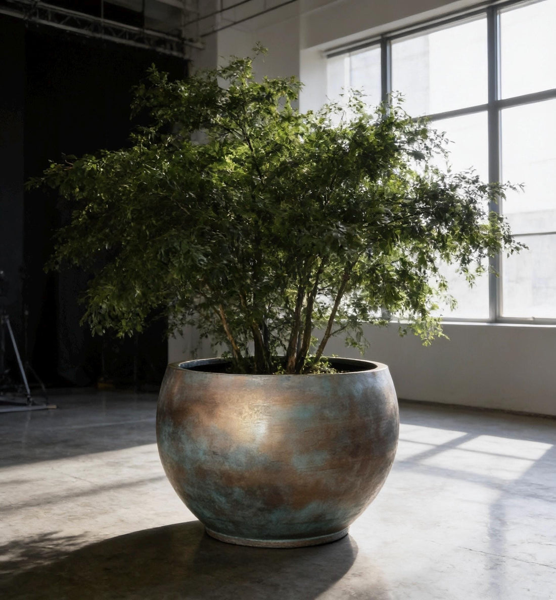 XL Vintage Copper Patina Fiberglass Planter - Garden & Home Decor (25-31 Inches)